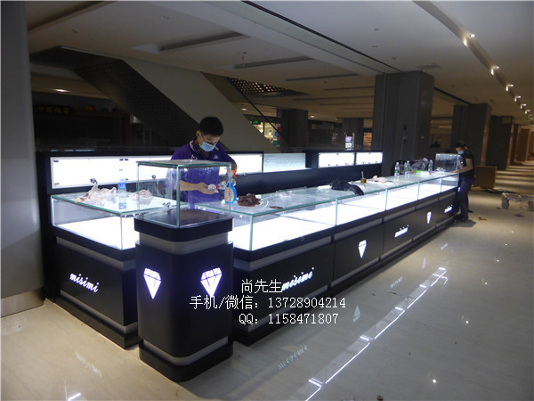 米茜珠寶展示柜定做.jpg