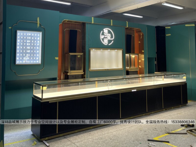 玉璽格珠寶店設(shè)計(jì)，珠寶展柜定制