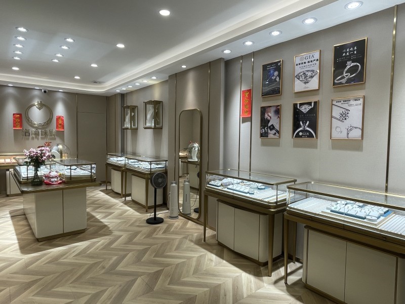 廣東佛山洛奇珠寶店